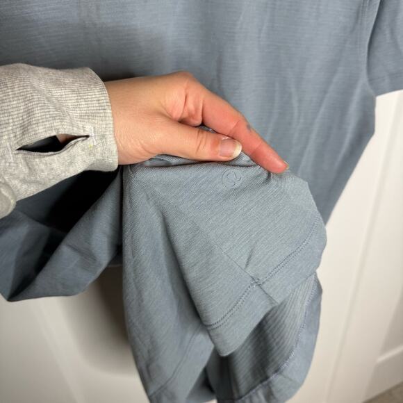 Lululemon Polo Collared Golf Shirt Troon North Patch Dusty Blue Size XL - Picture 4 of 4